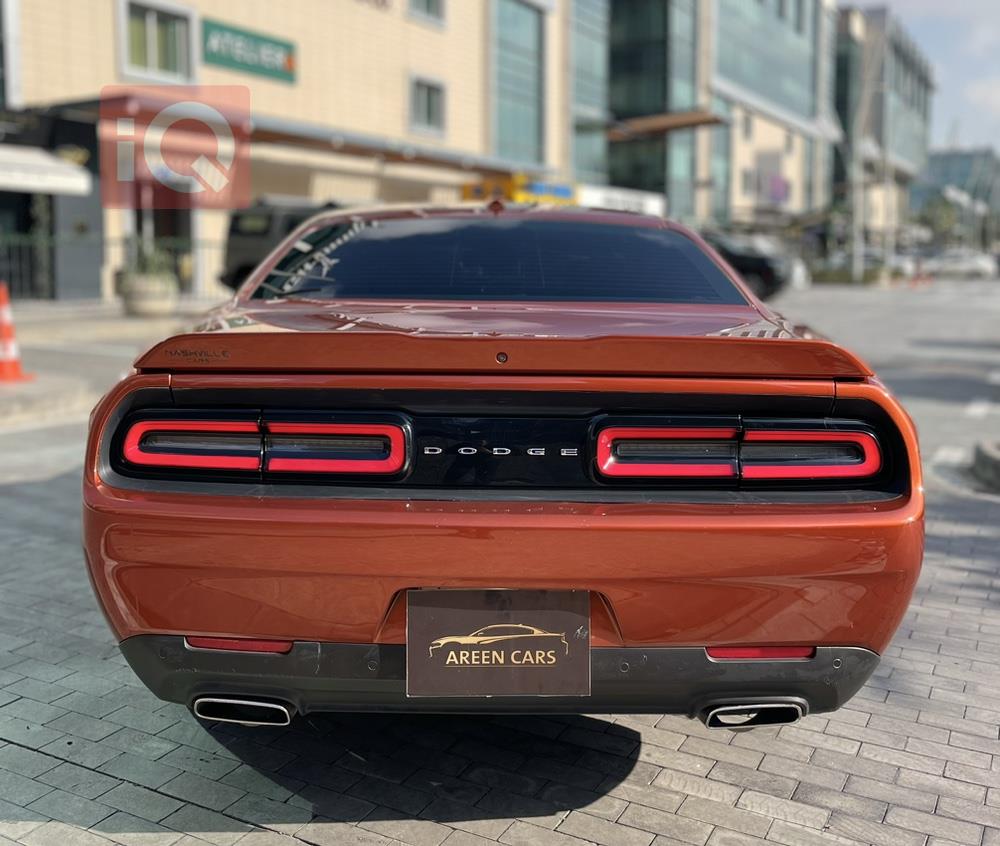 Dodge Challenger